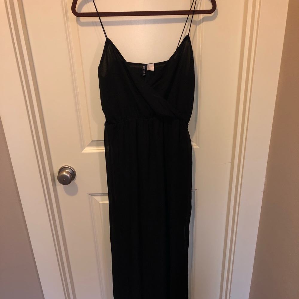 H&M NWT black dress